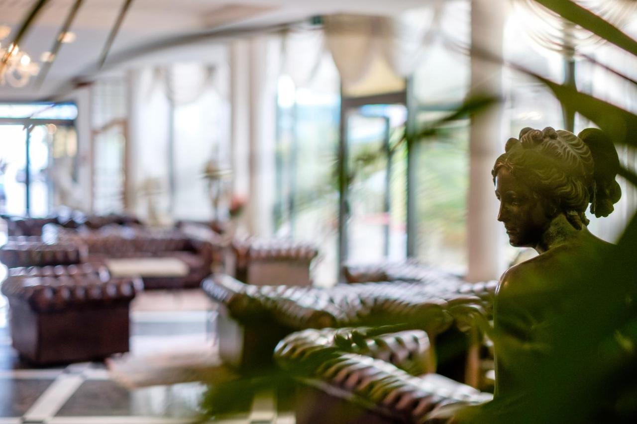 Hotel Bristol Bellaria-Igea Marina Exterior photo
