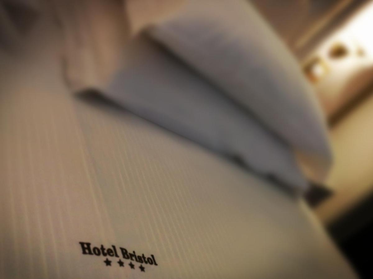 Hotel Bristol Bellaria-Igea Marina Exterior photo