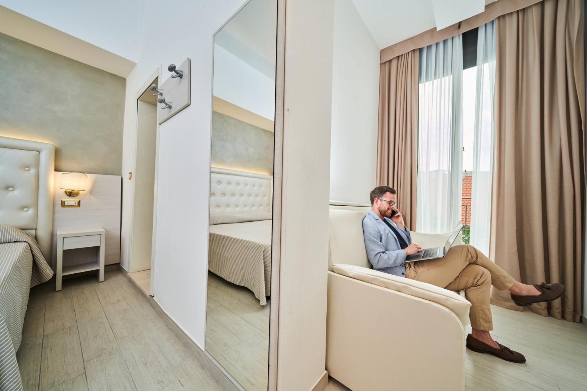 Hotel Bristol Bellaria-Igea Marina Exterior photo
